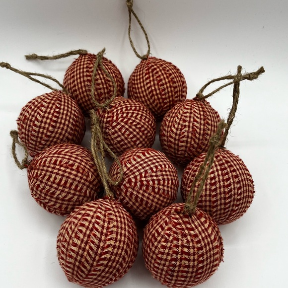 10 Primitive BARN RED Fabric RAG BALLS Christmas Ornaments farmhouse decor - Picture 6 of 8